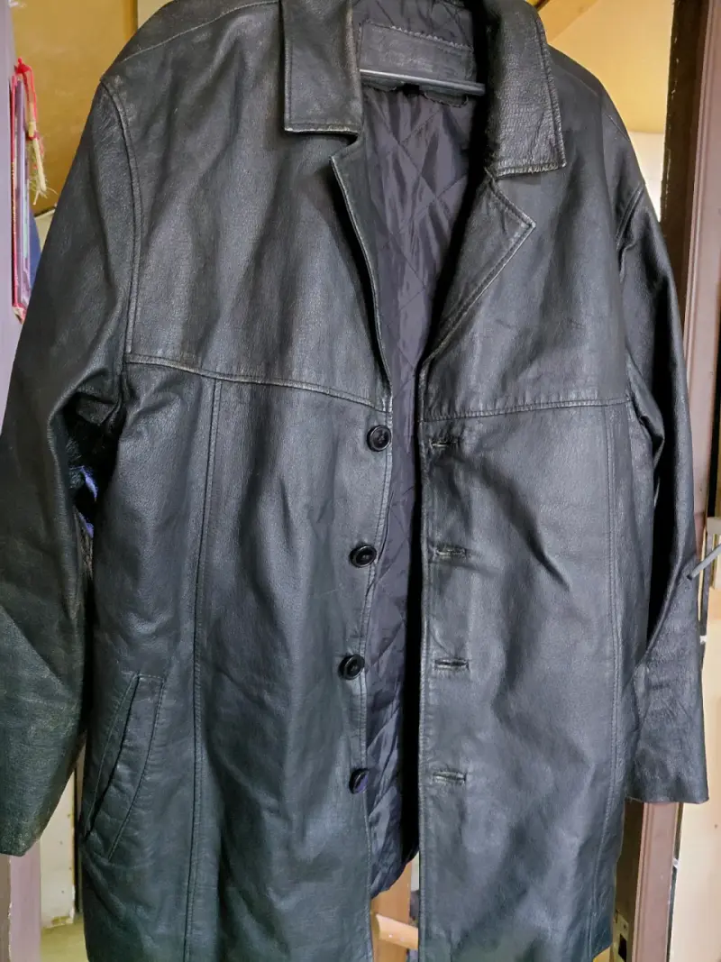 Abrigo de cuero negro para hombre - 2