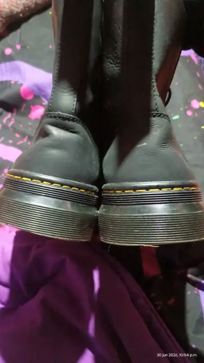 Botas negras de cuero dr Martens 43 - miniatura 4