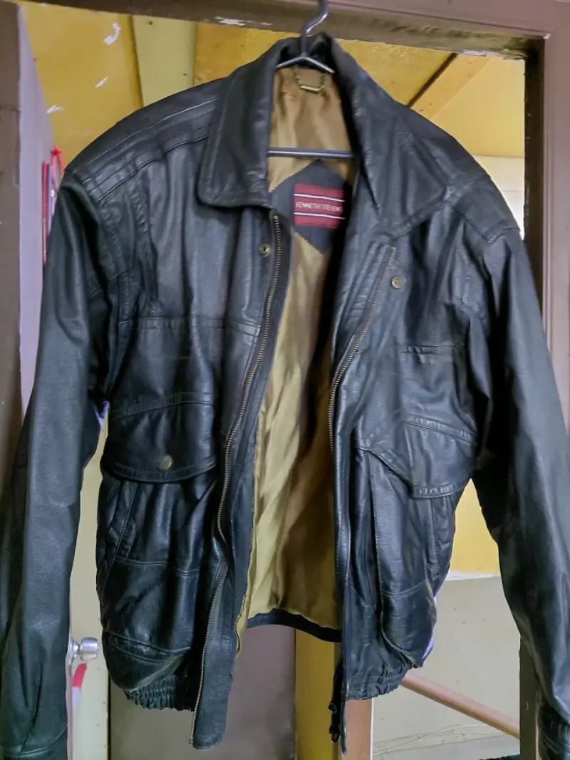 Chaqueta de cuero negra Kenneth Stevens - 1