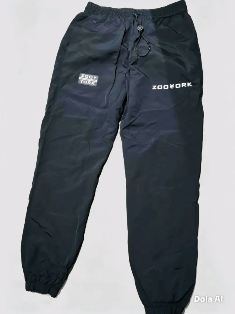 Pantalones deportivos Zoo York negros - 1