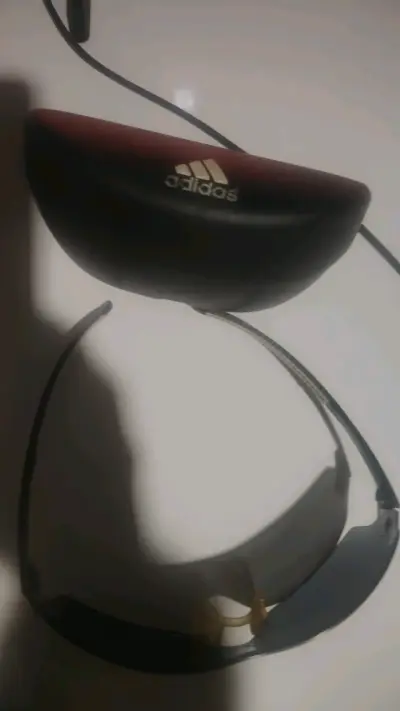 Gafas de sol deportivas Adidas negras - miniatura 1