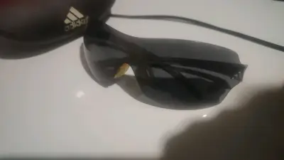 Gafas de sol deportivas Adidas negras - miniatura 3