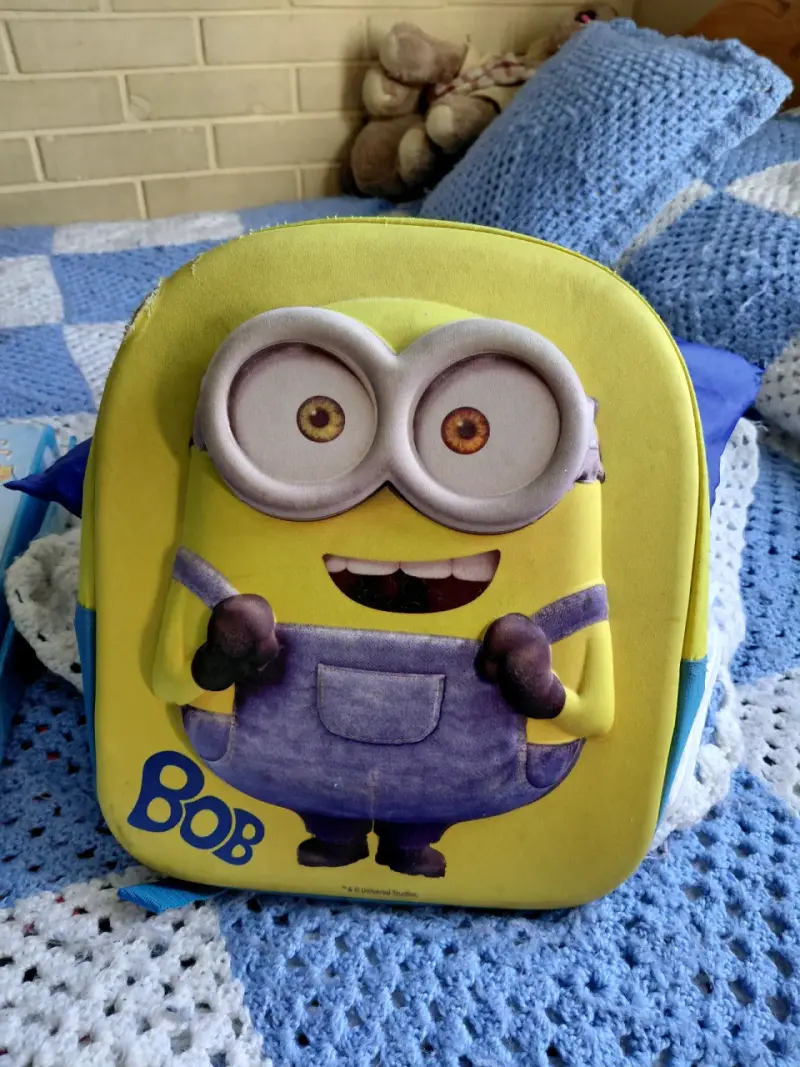 Mochila infantil Minions Bob amarilla - 3