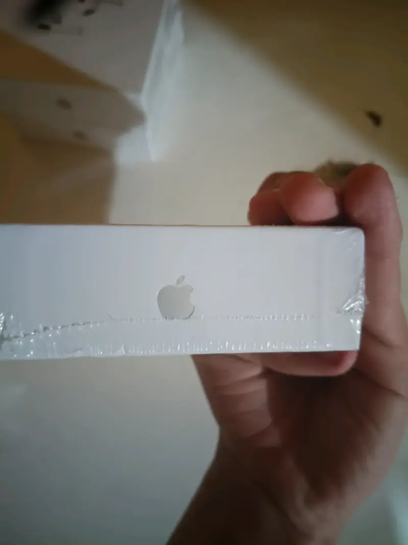 Apple AirPods Pro nuevos en caja - 5