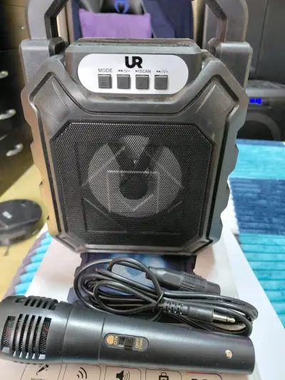 Karaoke portátil inalámbrico Urbano Labs - miniatura 4