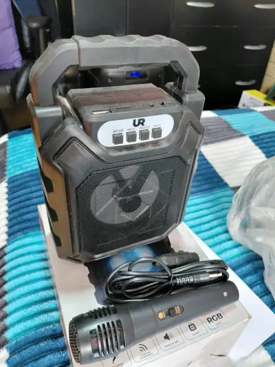Karaoke portátil inalámbrico Urbano Labs - miniatura 6