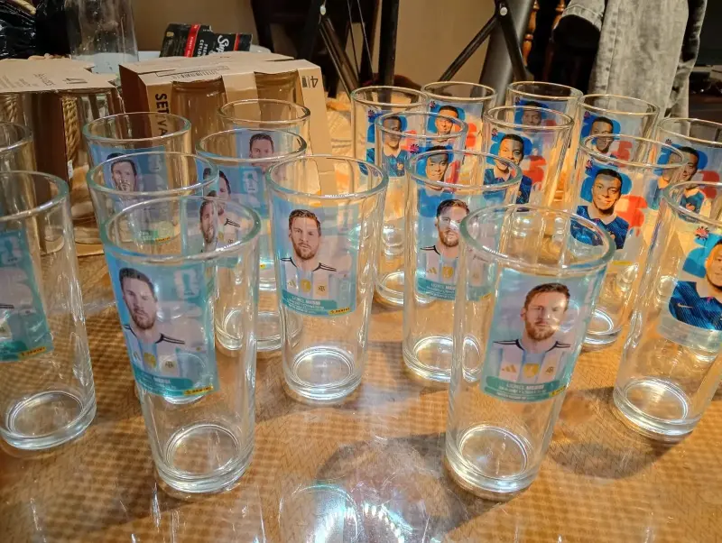 Set de vasos coleccionables de fútbol - 3