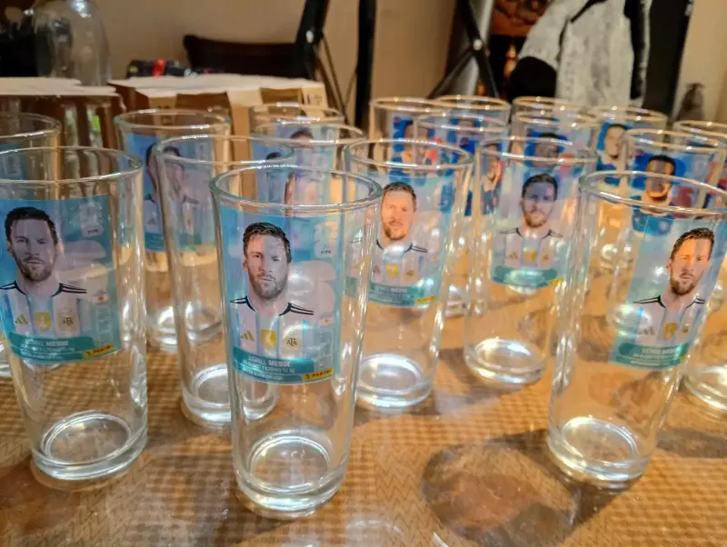 Set de vasos coleccionables de fútbol - 5