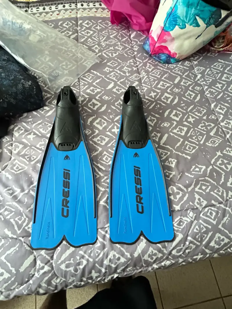 Traje buceo y Aletas de buceo azules talla 39-40 - 3