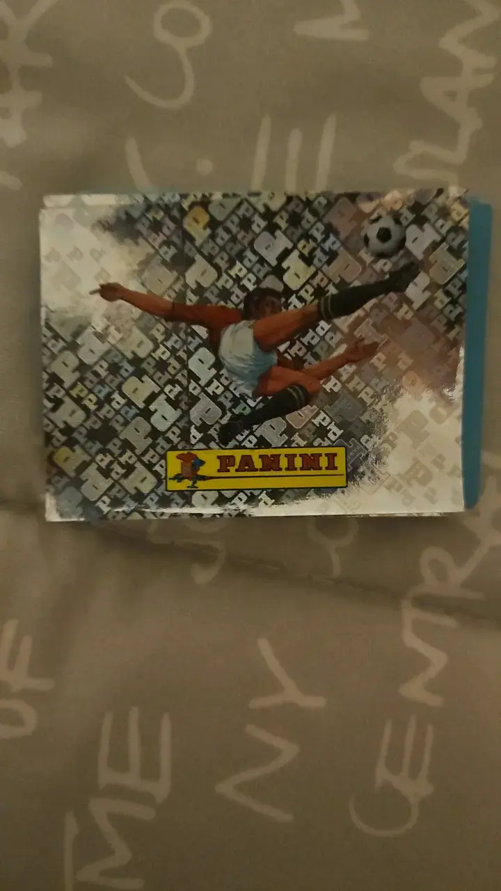 Panini 00 error de fabricación línea vertical - 1