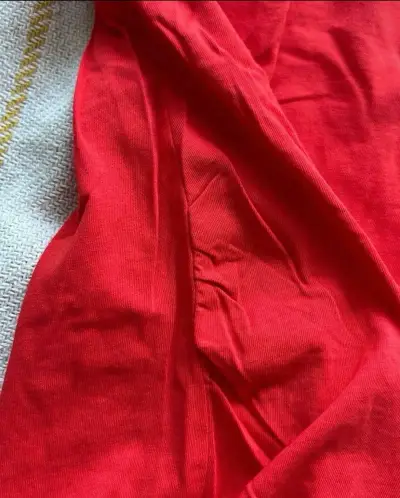 Polera maternal con volantes y encaje - miniatura 2