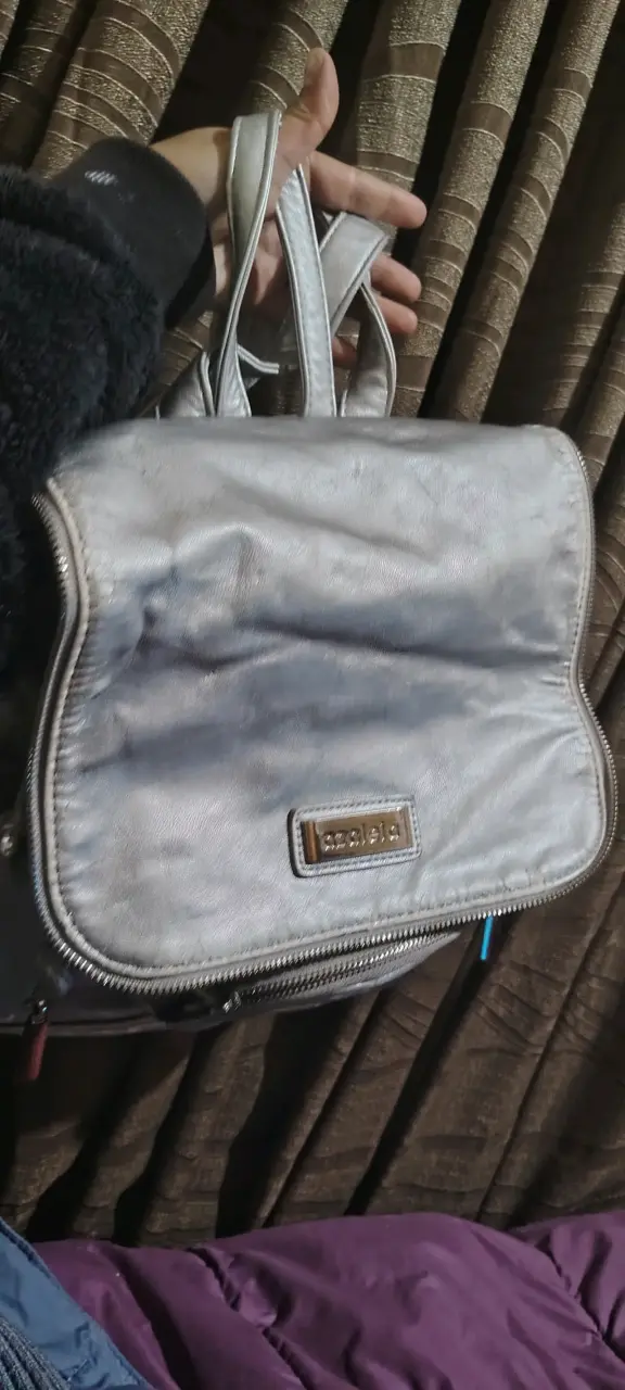 Bolso plateado Azaleia con cierre - 1