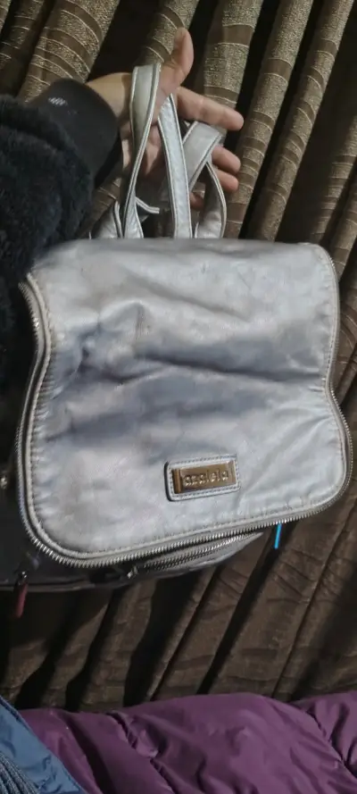 Bolso plateado Azaleia con cierre - miniatura 1