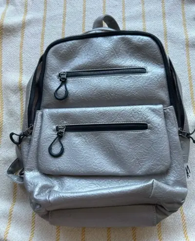 Mochila computador plata - miniatura 1