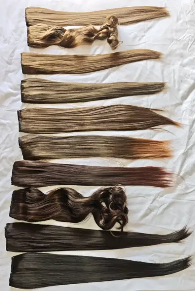 Extensiones de cabello, se pueden alisar y ondular - miniatura 1