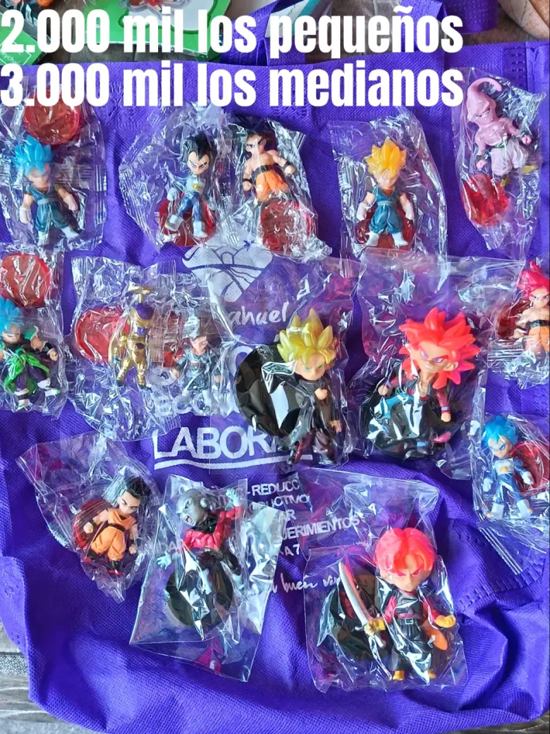 Figuras de dragon ball z y jujutsu kaisen - 3