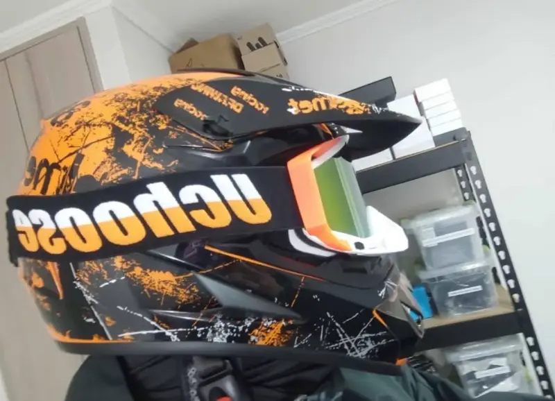 Casco Enduro para scooter negro y naranja - 3