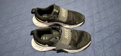 Zapatillas Nike negras deportivas - miniatura 1