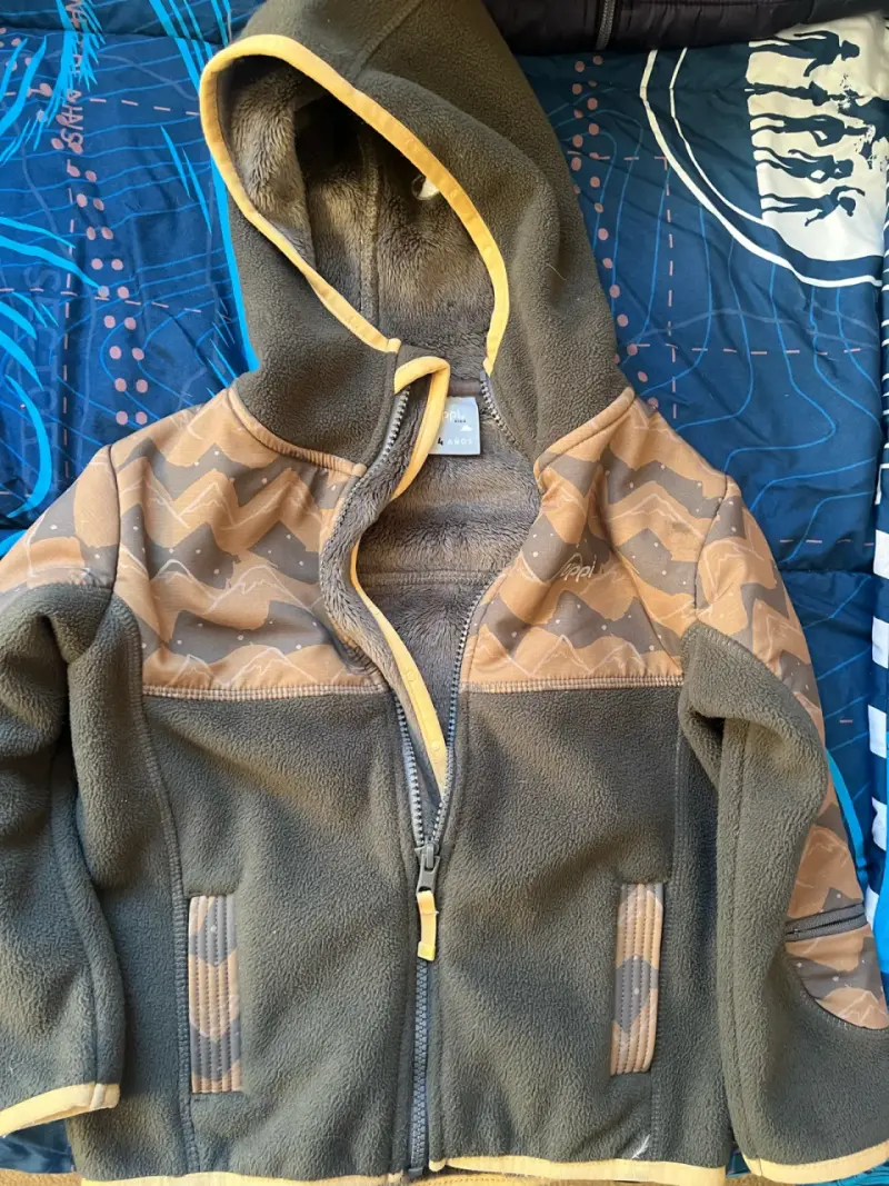 Chaqueta polar infantil con capucha - 1
