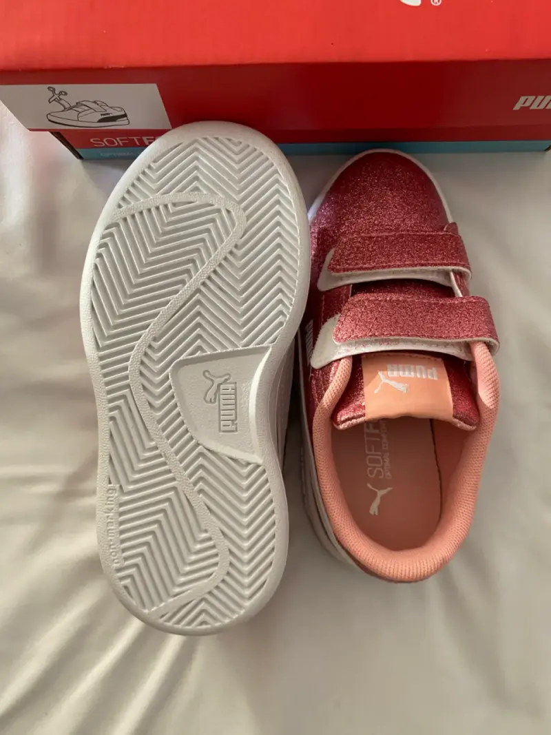 Zapatillas Puma rosadas con velcro talla 28 - 3