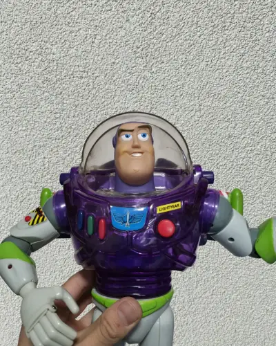 Figura de acción Buzz Lightyear articulada - miniatura 2