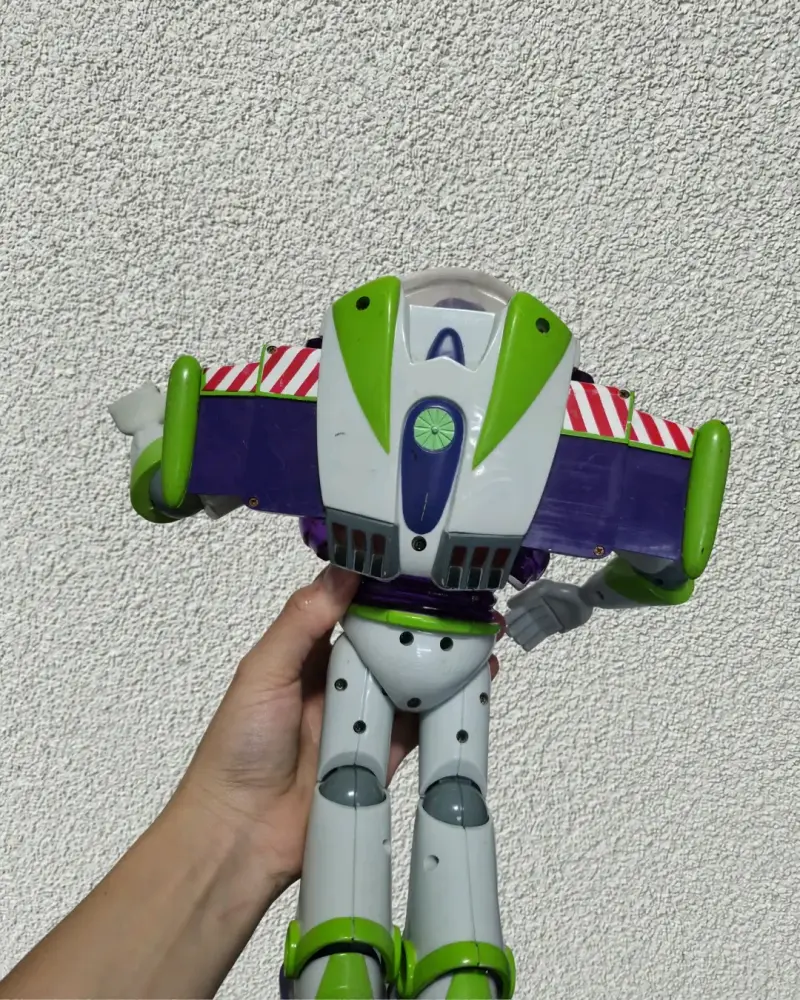 Figura de acción Buzz Lightyear articulada - 3