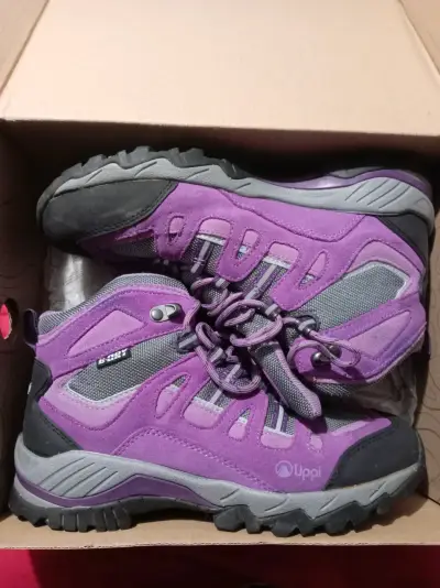 Botas de trekking moradas Upp - miniatura 1