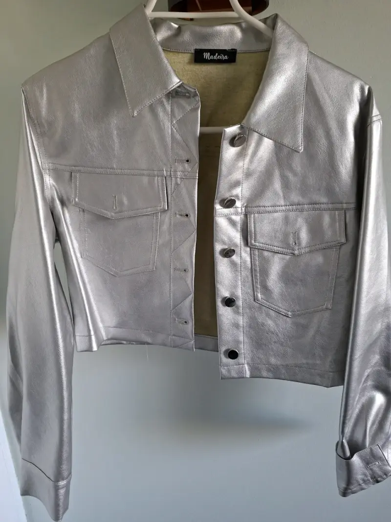 Chaqueta metálica plateada Madeira