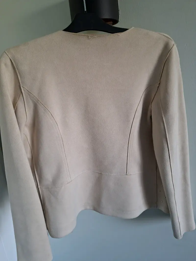 Chaqueta beige con detalles de tachas ASH - 2