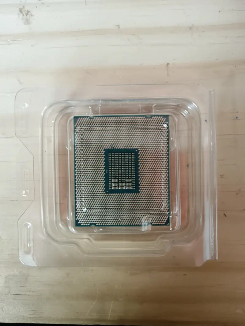 Procesador Intel Xeon E5-2690 V4 2.60GHz - 3