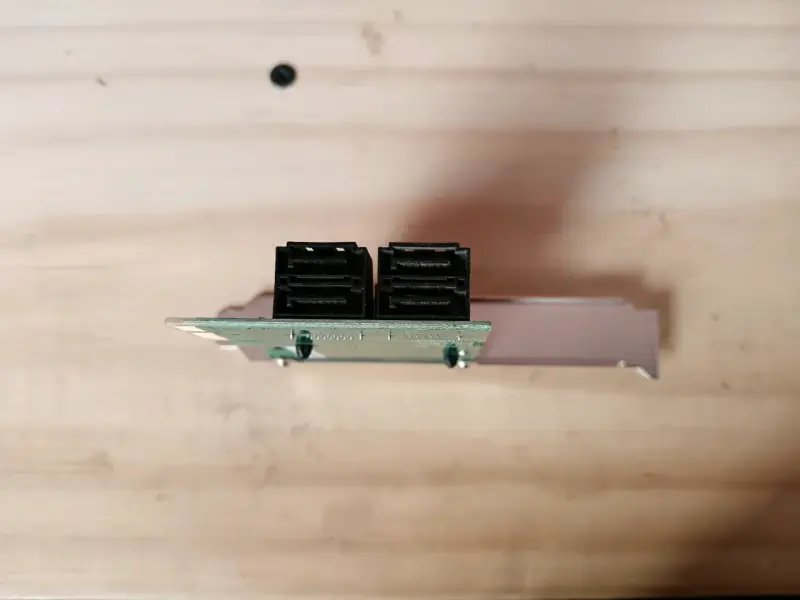 Tarjeta Expansión SATA para PC - 1