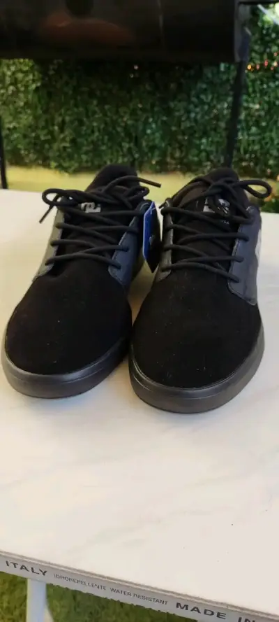 Zapatillas negras DC Shoes para hombre - miniatura 1
