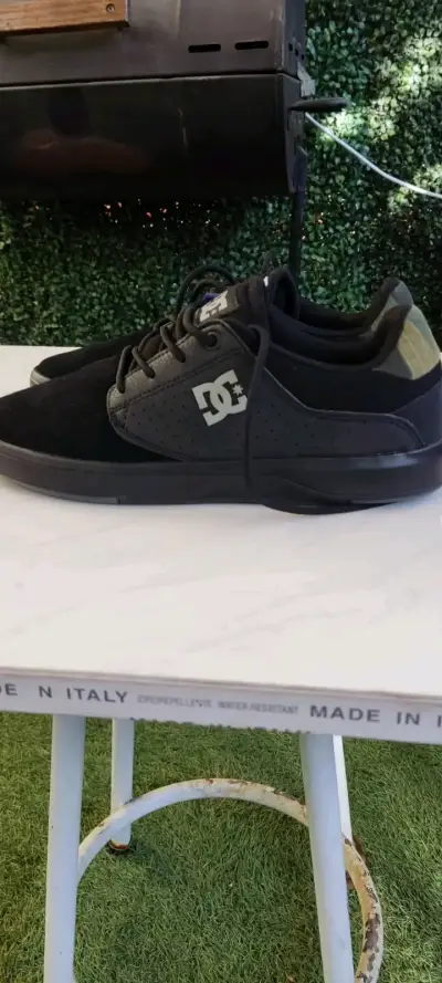 Zapatillas negras DC Shoes para hombre - miniatura 2