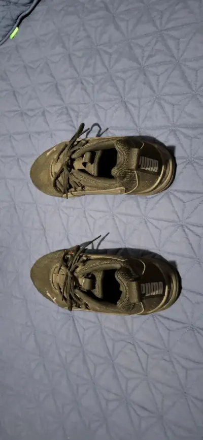 Zapatillas deportivas Puma negras usadas - miniatura 3