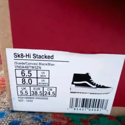 Zapatillas Vans negras Plataforma - miniatura 2
