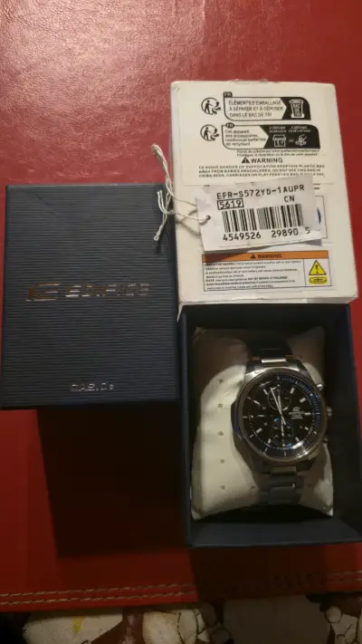 Casio Edifice EFR-S572 Slim Cristal De Zafiro - miniatura 2