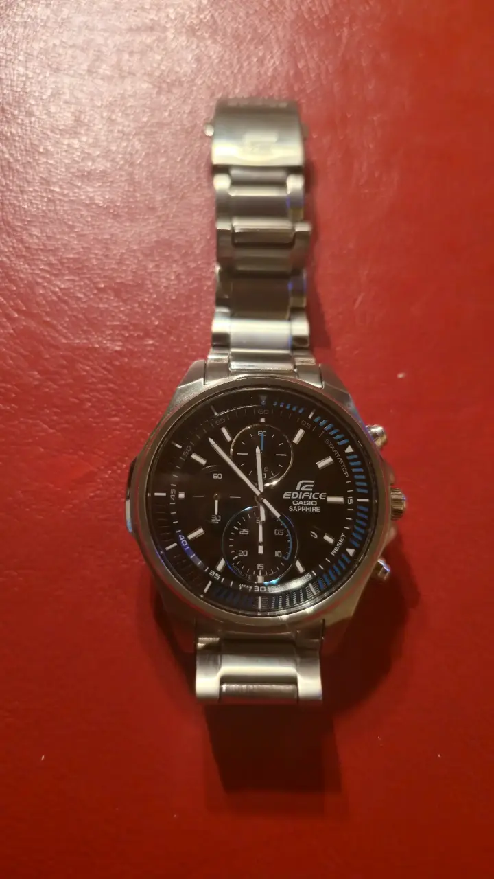 Casio Edifice EFR-S572 Slim Cristal De Zafiro - 4