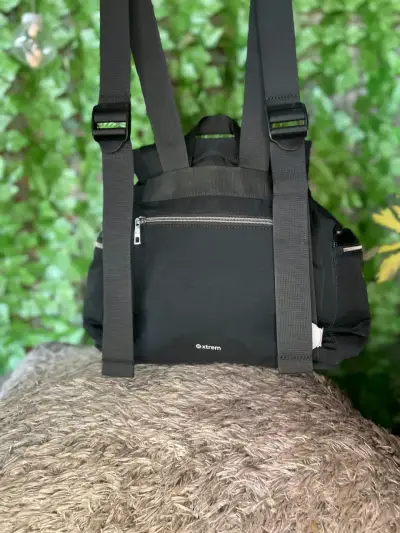 Mochila negra Xtrem con múltiples compartimentos - miniatura 3
