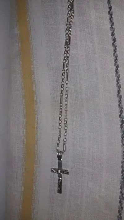 Collar de plata950  con crucifijo elegante de 970 - miniatura 2