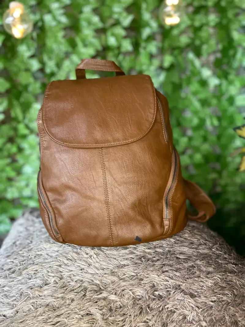 Mochila de cuero marrón elegante - 1