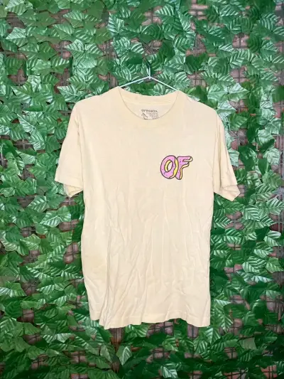 Polera beige con diseño gráfico OF - miniatura 3