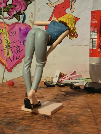 Figura Androide 18 - miniatura 2