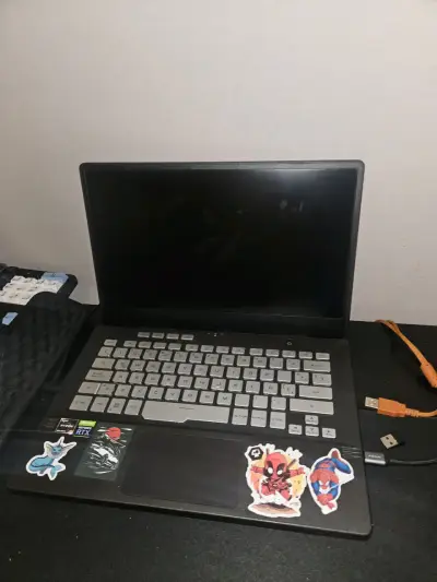 Laptop ASUS ROG Zephyrus para gaming - miniatura 5