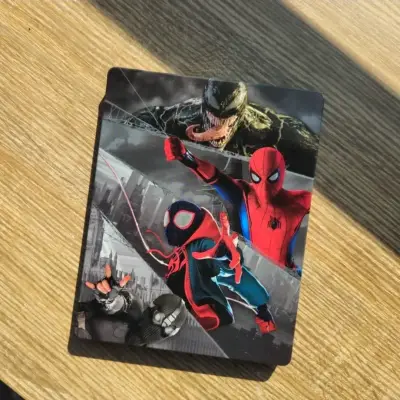 Caja metálica de colección Spider-Man y Venom - miniatura 1