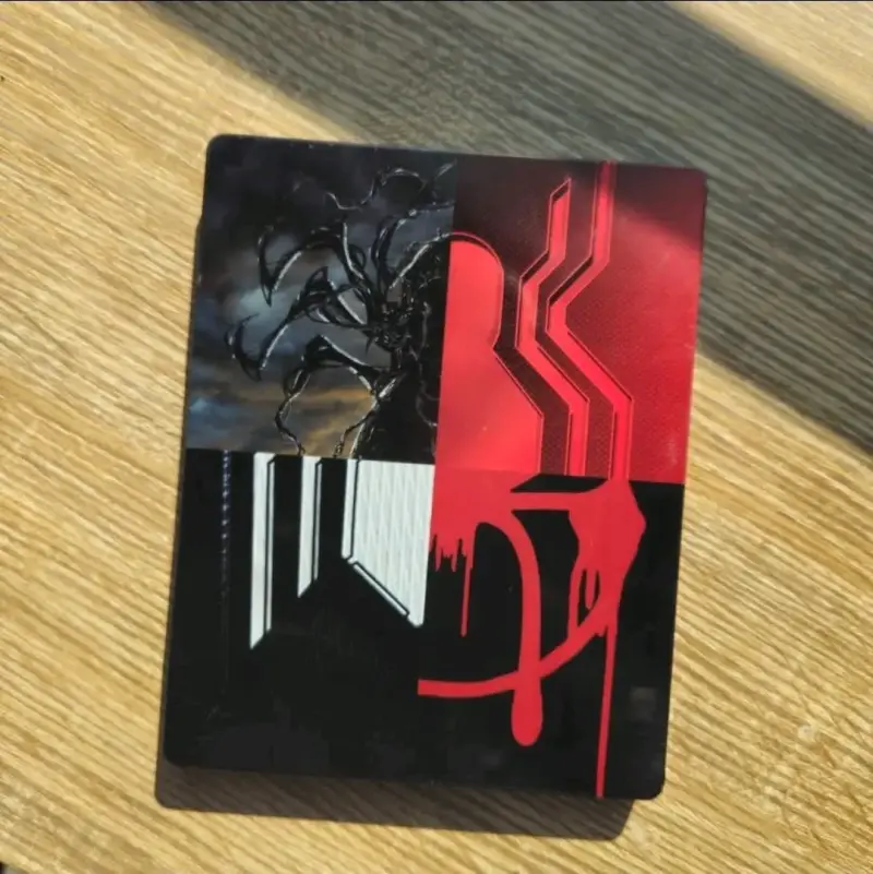 Caja metálica de colección Spider-Man y Venom - 2