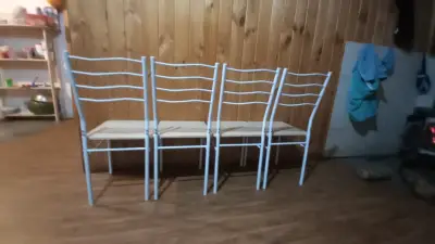 Mesa de comedor moderna blanca - miniatura 9