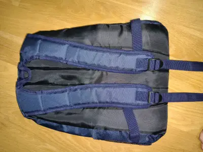 Mochila azul Vivo con múltiples compartimentos - miniatura 2