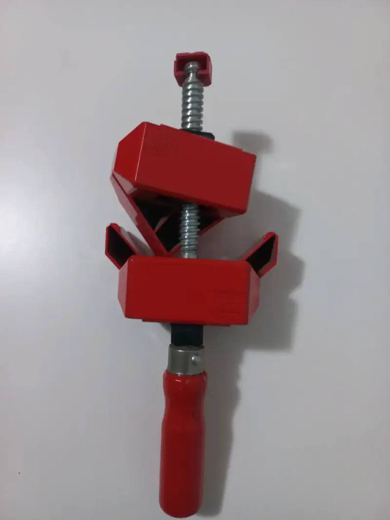 Abrazadera Angular Bessey - 2