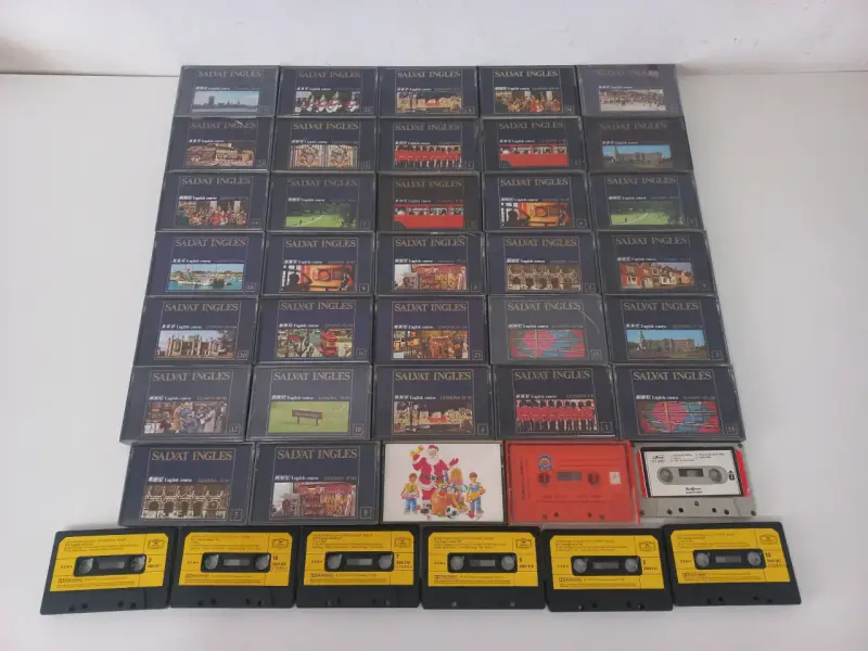 Colección de cassettes vintage variados - 2