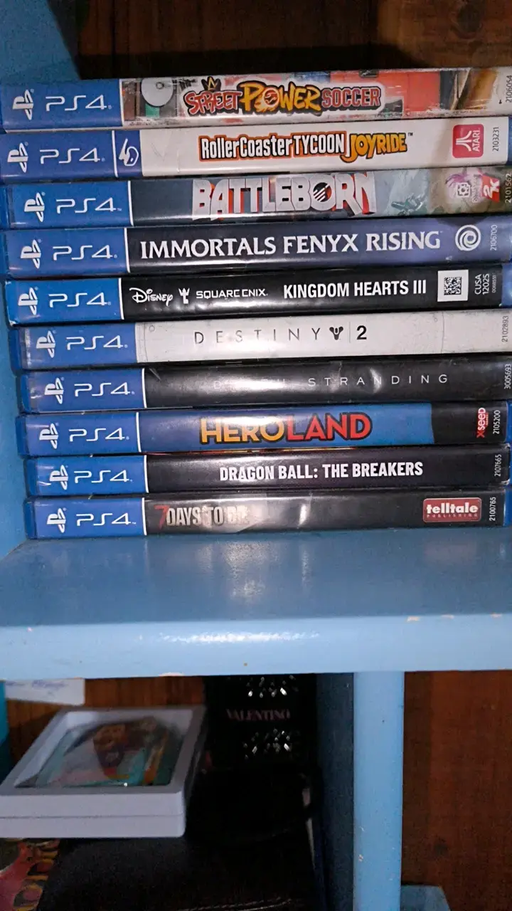 Colección de juegos PS4 variados - 2